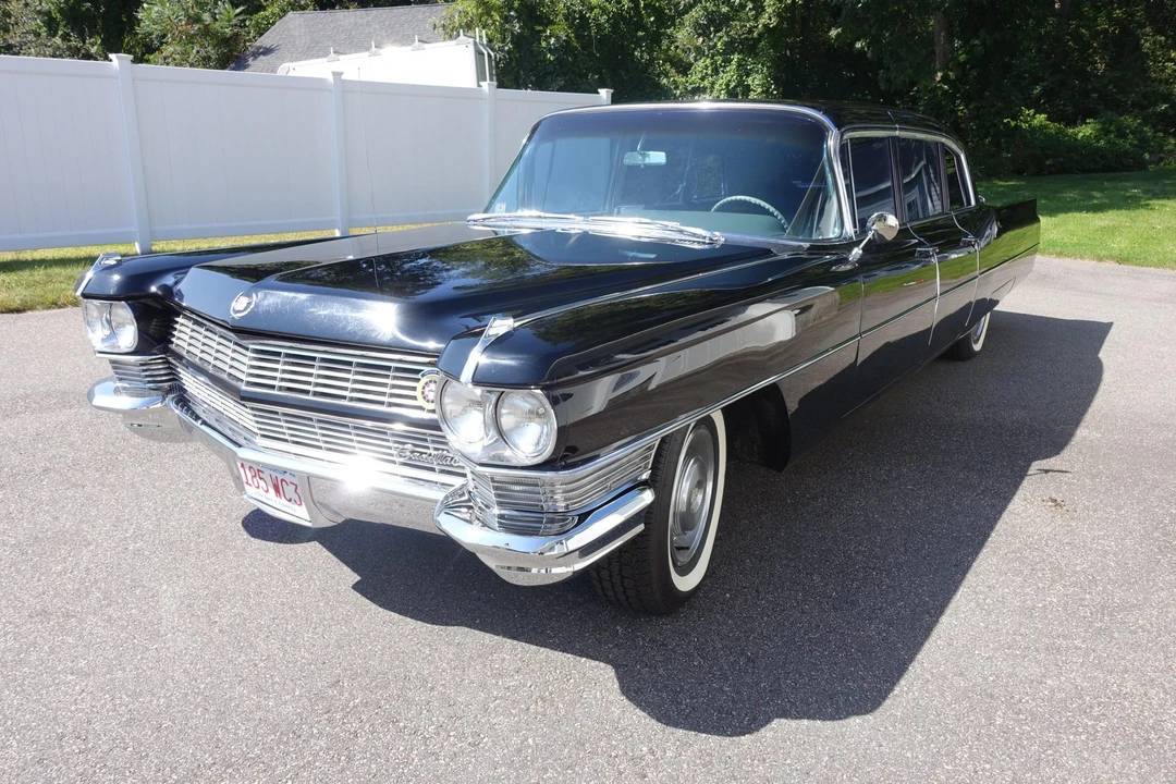 1965 Cadillac Series 70 & 75 - Image 3 of 31