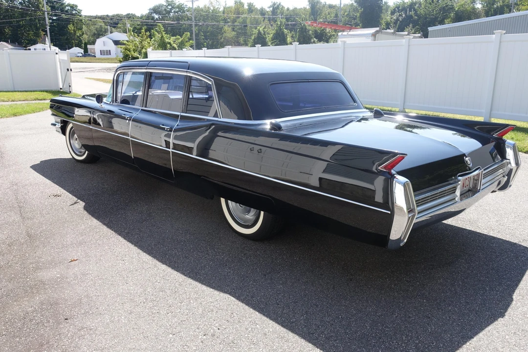 1965 Cadillac Series 70 & 75 - Image 11 of 31