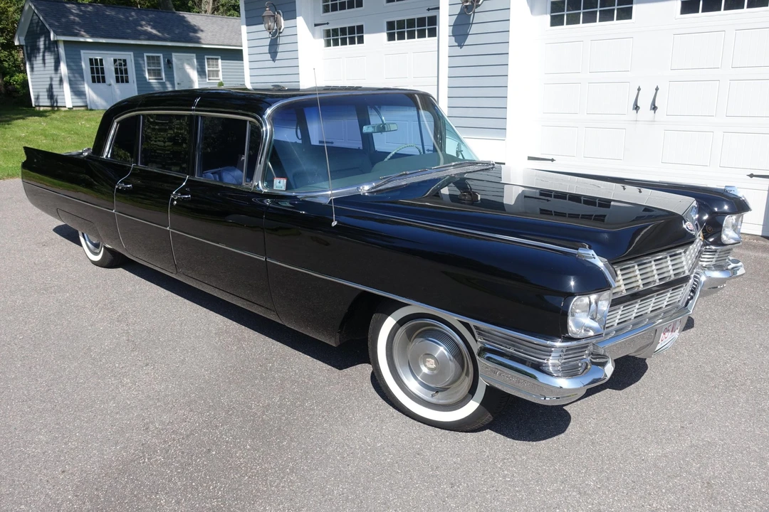 1965 Cadillac Series 70 & 75 - Image 5 of 31