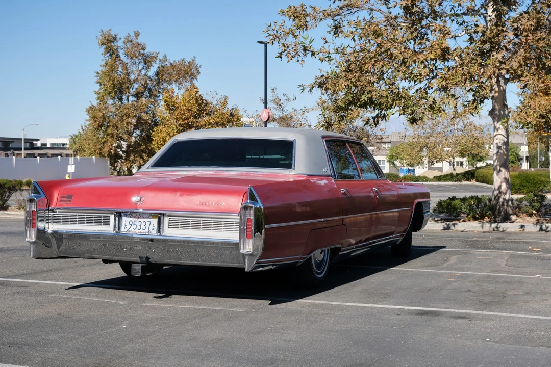 1965 Cadillac Sixty Special - Image 14 of 31