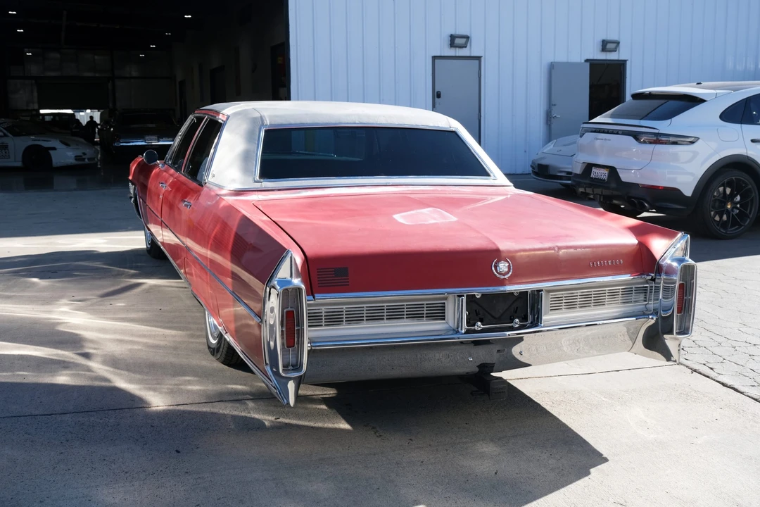 1965 Cadillac Sixty Special - Image 17 of 31