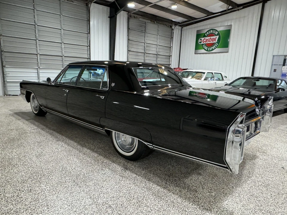 1965 Cadillac Sixty Special - Image 18 of 31