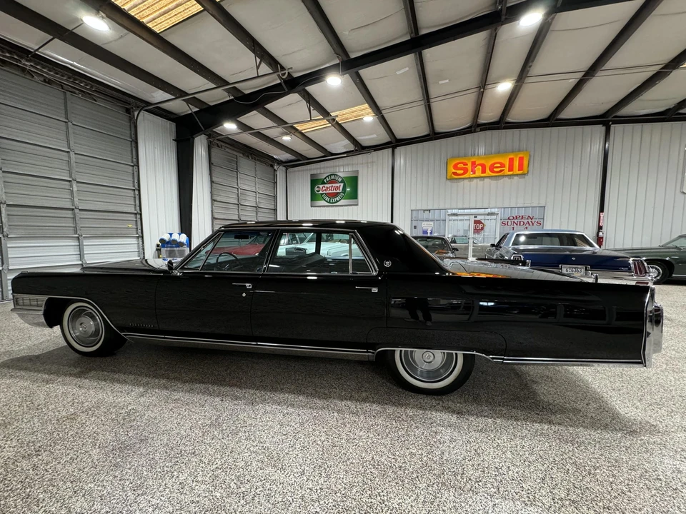 1965 Cadillac Sixty Special - Image 15 of 31