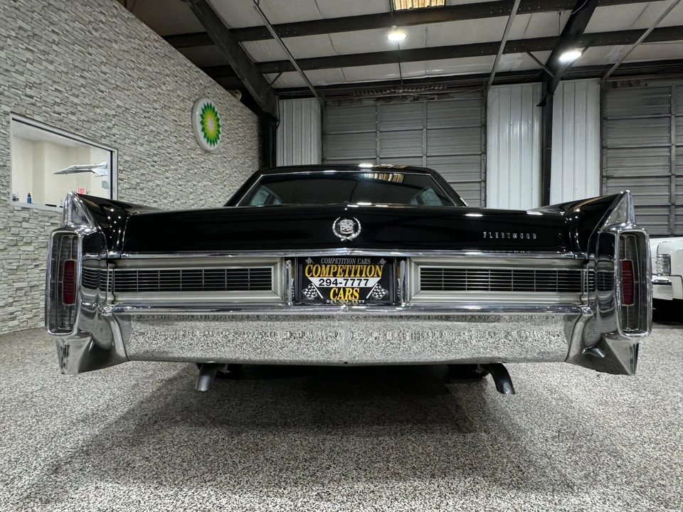 1965 Cadillac Sixty Special - Image 22 of 31