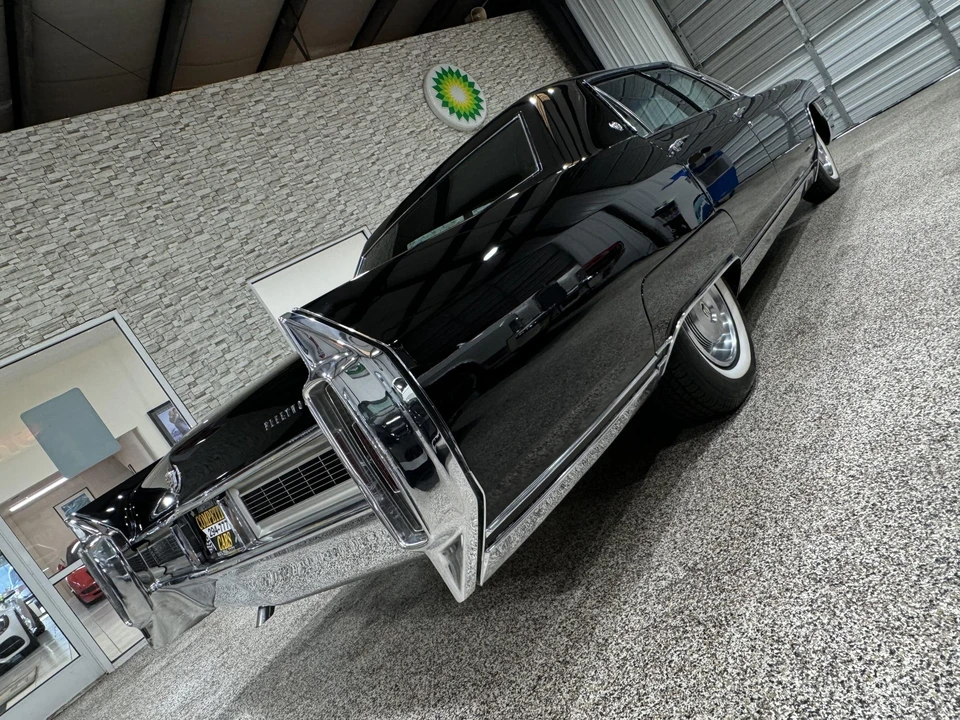 1965 Cadillac Sixty Special - Image 24 of 31