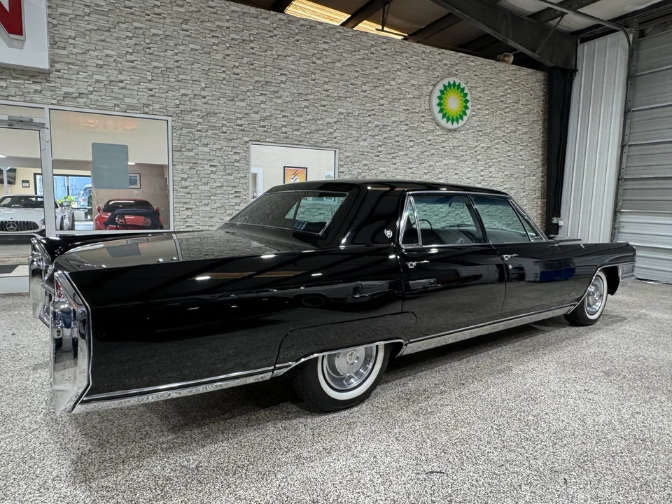 1965 Cadillac Sixty Special - Image 27 of 31