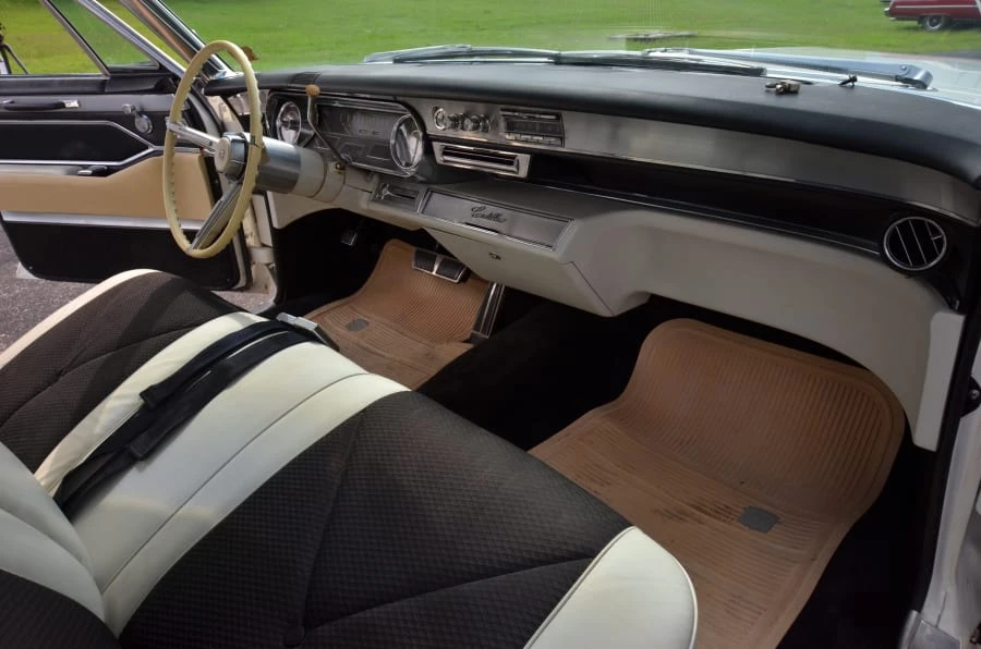 1965 Cadillac DeVille 3rd Gen - Image 5 of 11