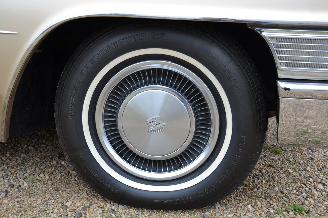 1965 Cadillac DeVille 3rd Gen - Image 28 of 31