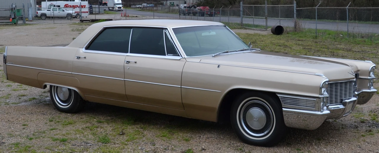 1965 Cadillac DeVille 3rd Gen - Image 2 of 31