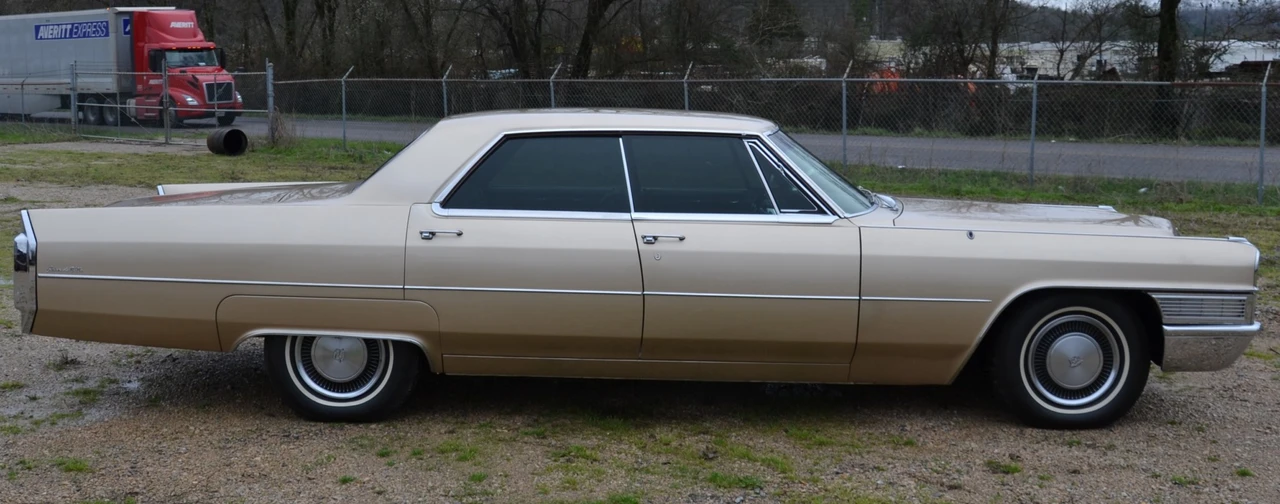 1965 Cadillac DeVille 3rd Gen - Image 3 of 31