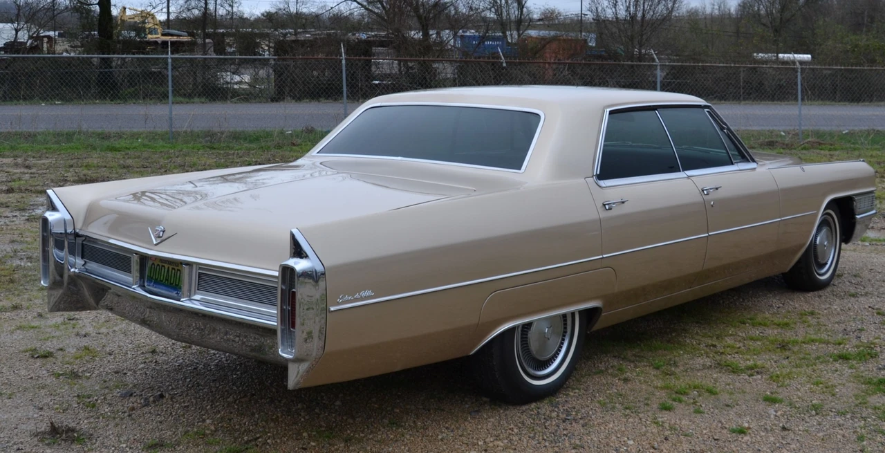 1965 Cadillac DeVille 3rd Gen - Image 7 of 31