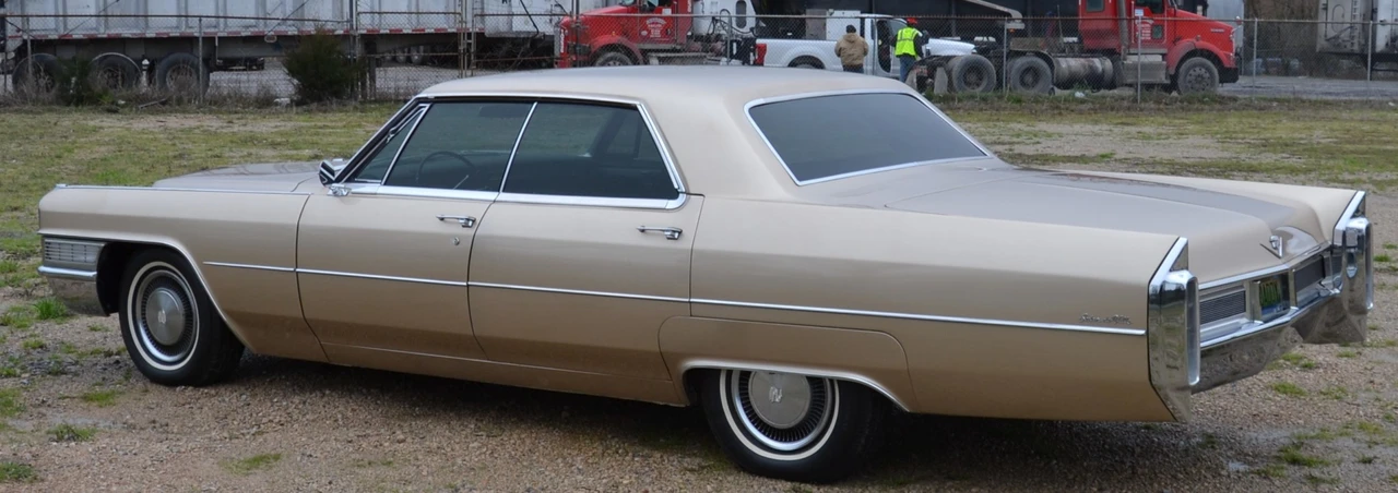 1965 Cadillac DeVille 3rd Gen - Image 9 of 31