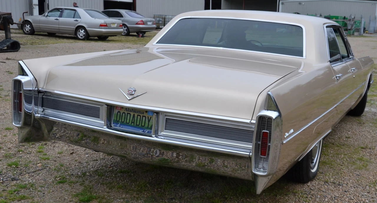1965 Cadillac DeVille 3rd Gen - Image 25 of 31