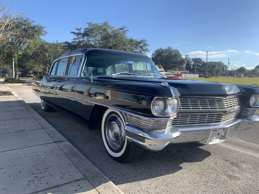 1965 Cadillac Series 70 & 75 - Image 4 of 15