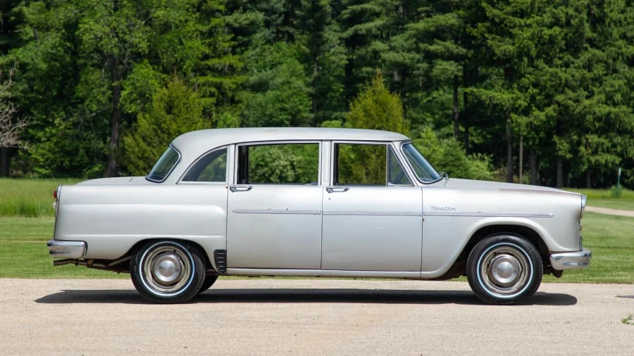 1965 Checker - Image 8 of 12