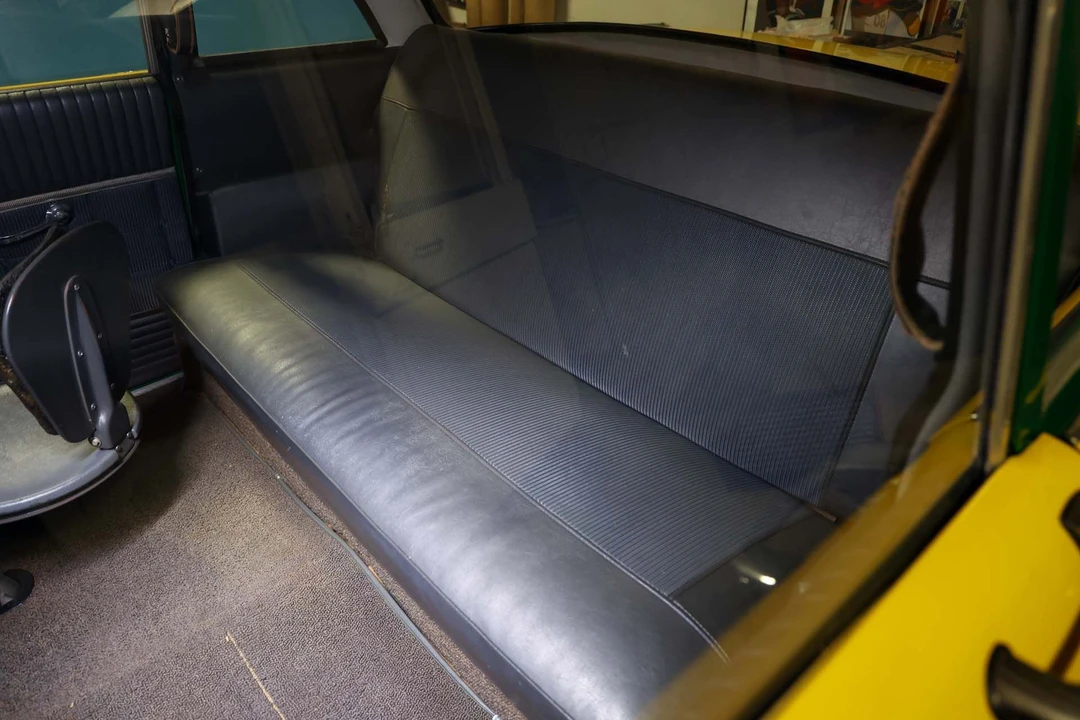 1965 Checker - Image 21 of 31