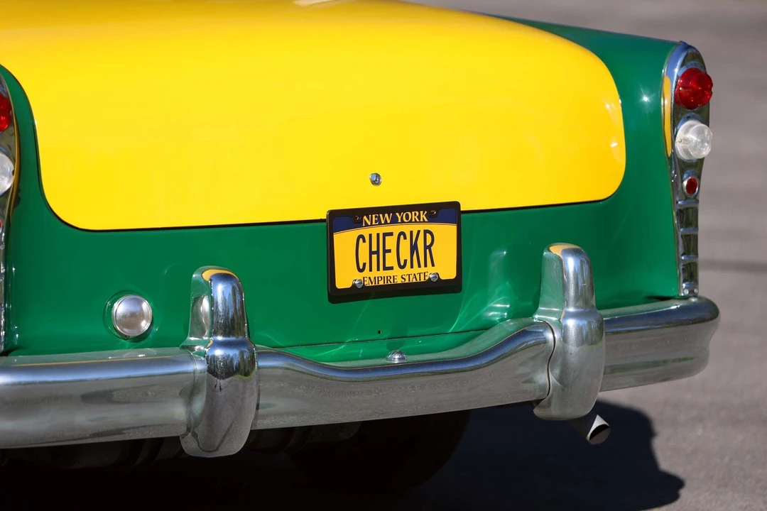 1965 Checker - Image 24 of 31