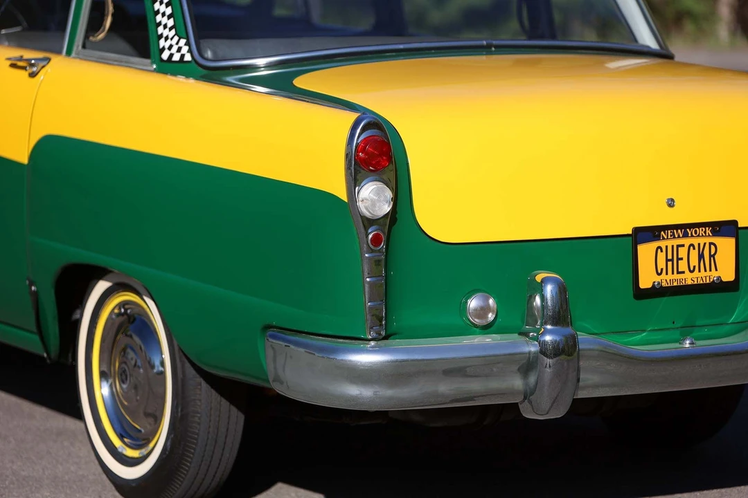 1965 Checker - Image 26 of 31