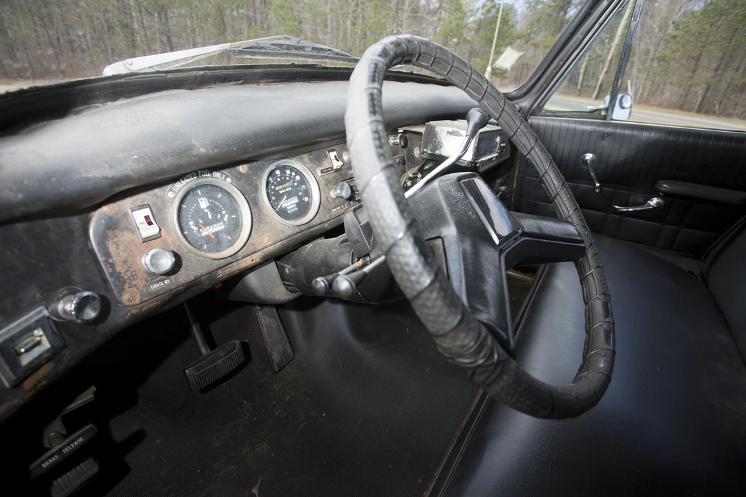 1965 Checker - Image 18 of 29