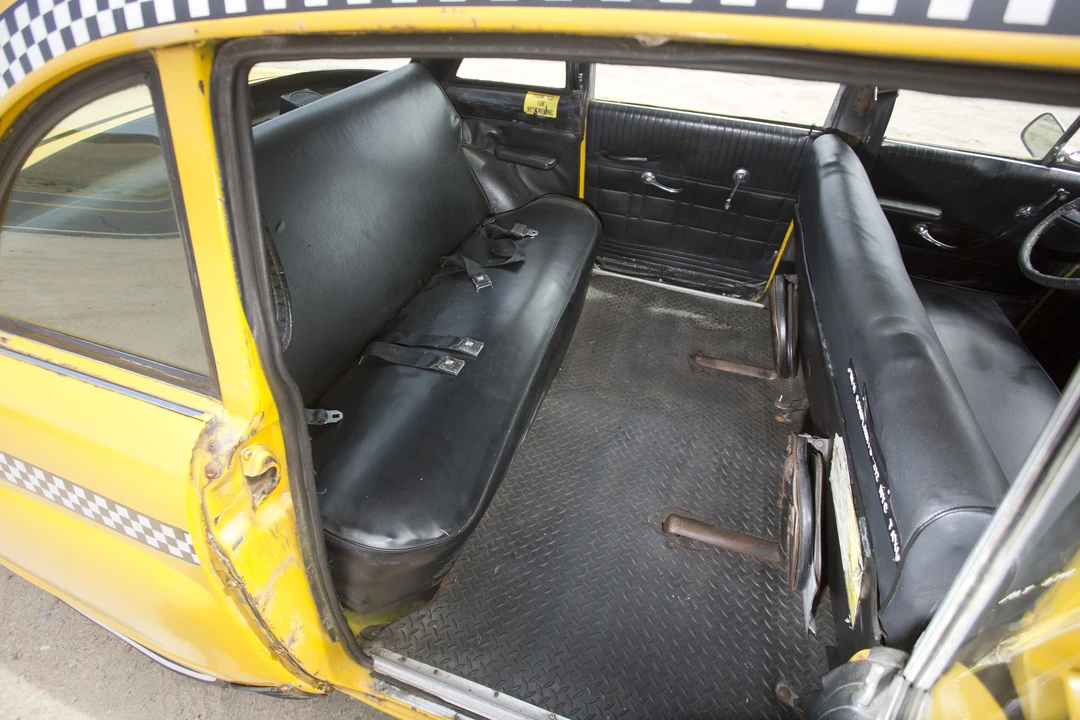 1965 Checker - Image 14 of 29
