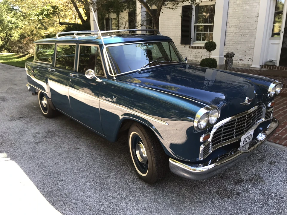 1965 Checker - Image 7 of 31