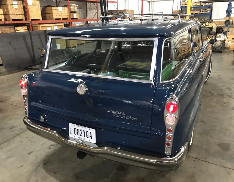 1965 Checker - Image 18 of 31