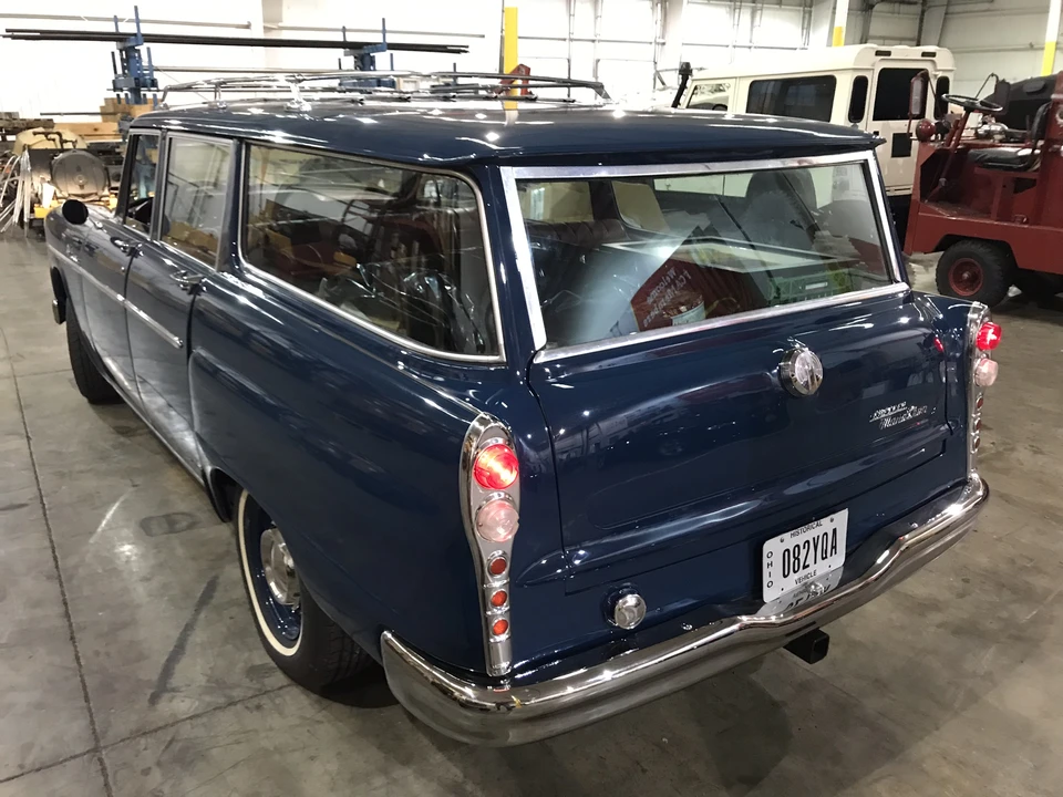 1965 Checker - Image 16 of 31