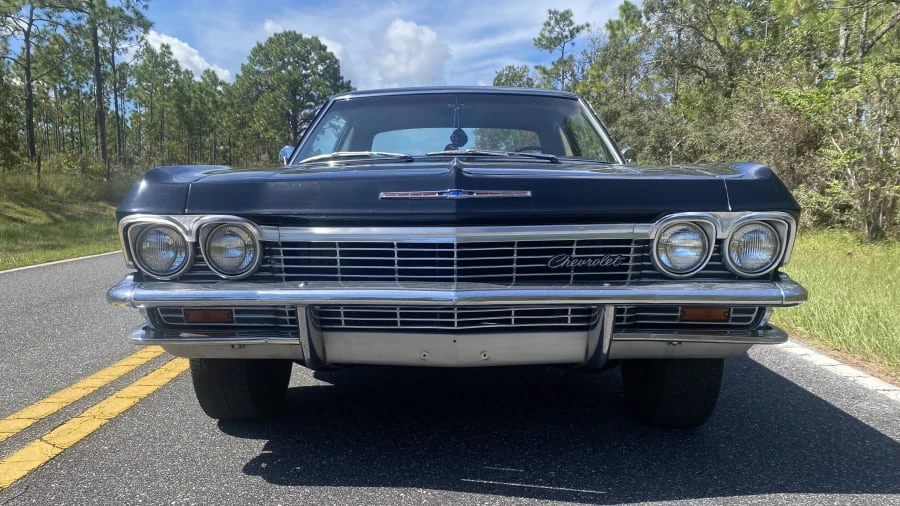 1965 Chevrolet Biscayne - Image 4 of 31