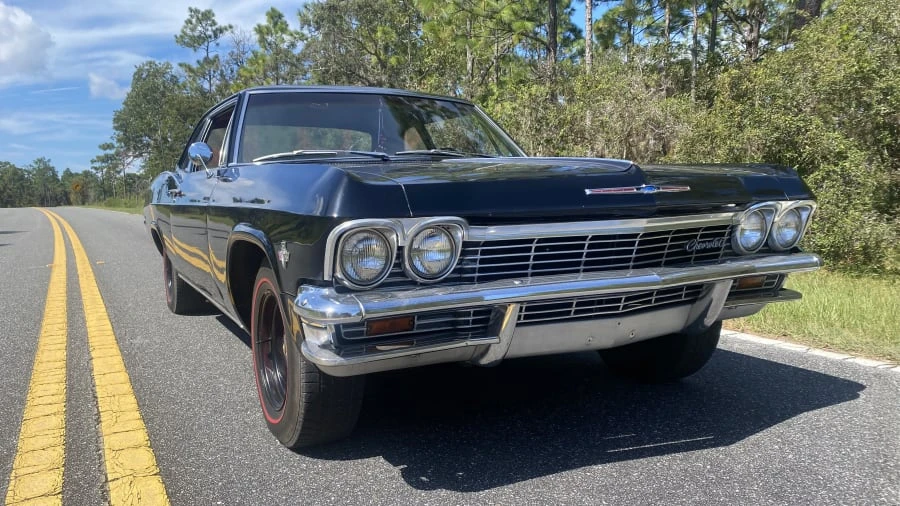 1965 Chevrolet Biscayne - Image 6 of 31