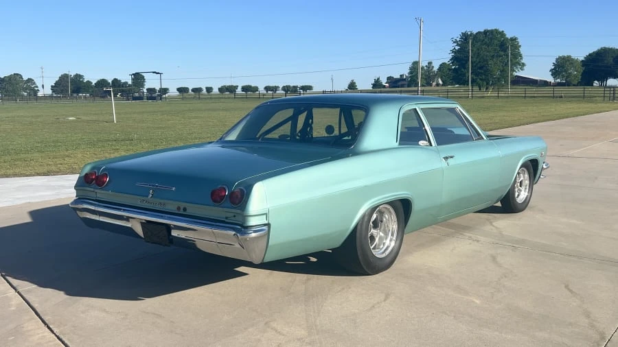 1965 Chevrolet Biscayne - Image 6 of 15