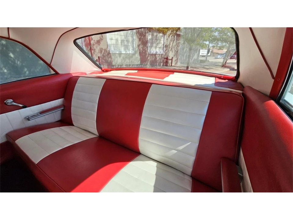 1965 Chevrolet Biscayne - Image 25 of 31