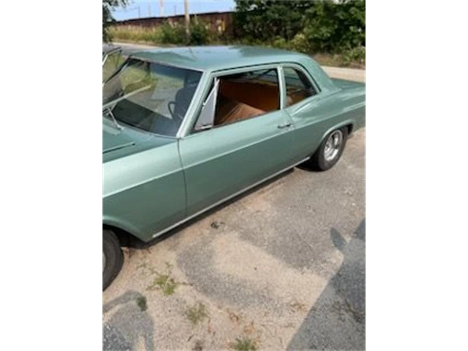 1965 Chevrolet Biscayne - Image 3 of 18