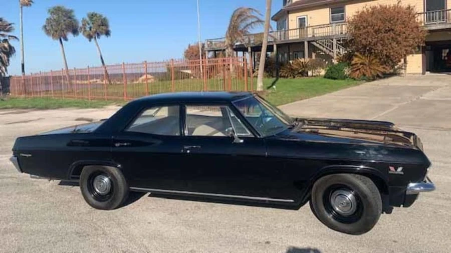 1965 Chevrolet Biscayne - Image 2 of 17