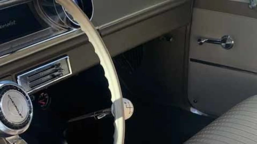1965 Chevrolet Biscayne - Image 7 of 17