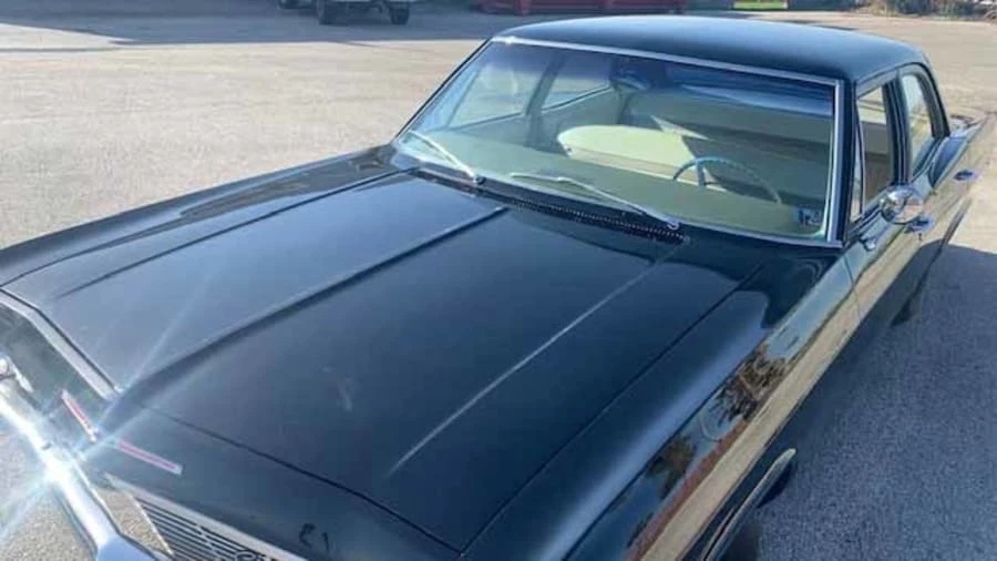 1965 Chevrolet Biscayne - Image 16 of 17