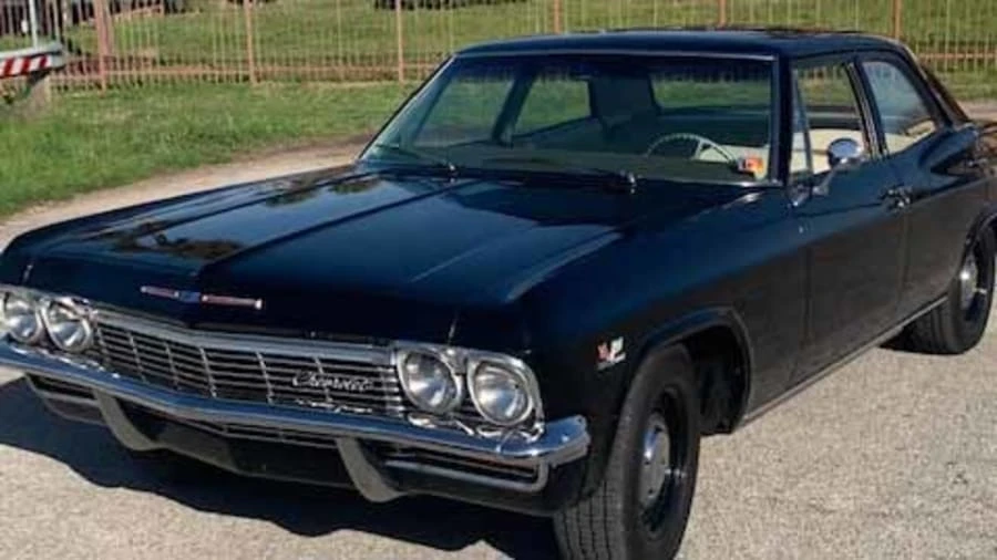 1965 Chevrolet Biscayne - Image 17 of 17