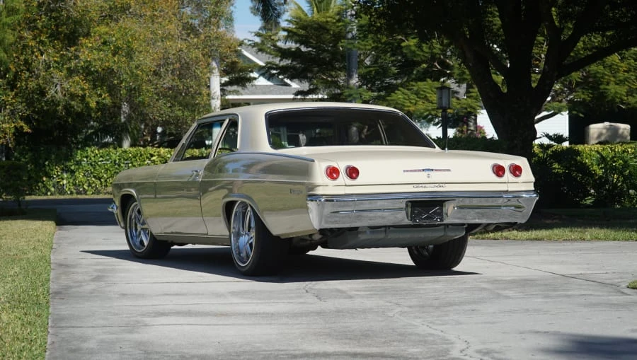 1965 Chevrolet Biscayne - Image 12 of 26