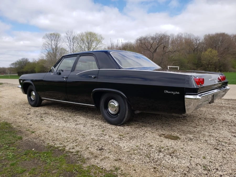 1965 Chevrolet Biscayne - Image 16 of 17
