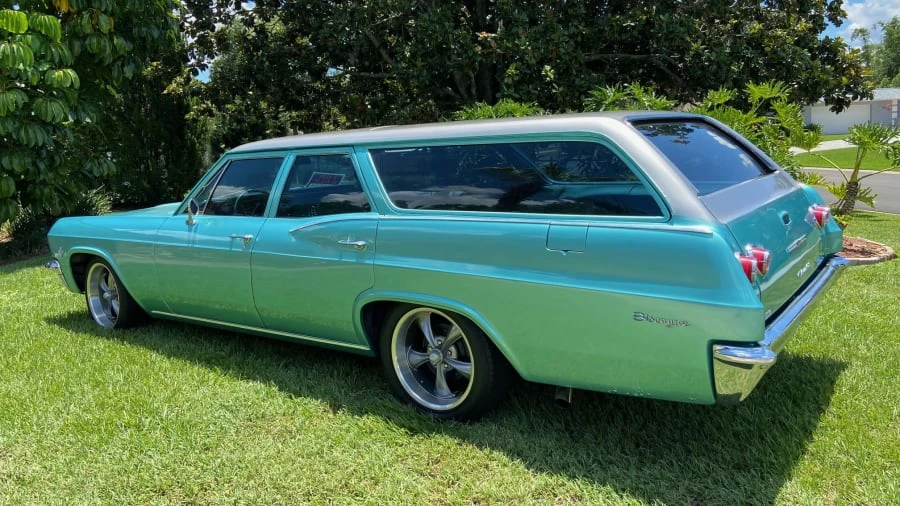 1965 Chevrolet Biscayne - Image 2 of 11