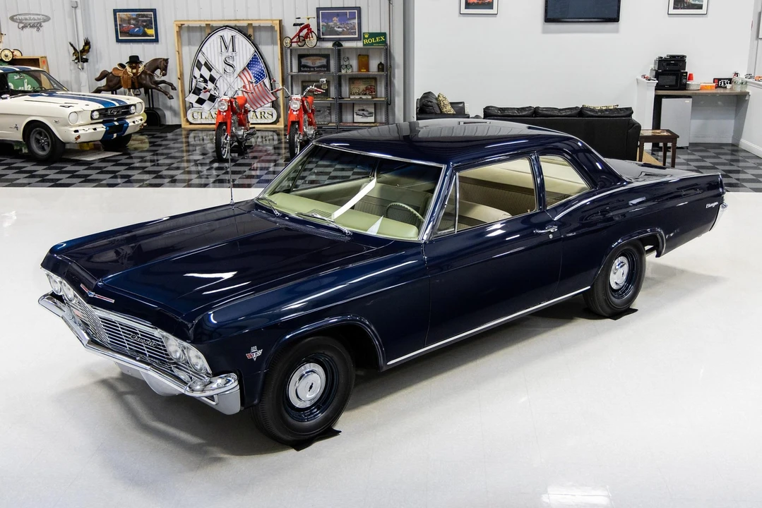 1965 Chevrolet Biscayne - Image 2 of 31