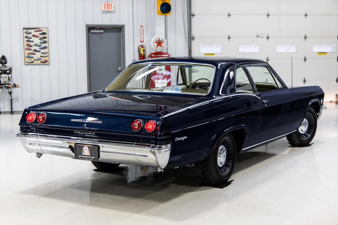 1965 Chevrolet Biscayne - Image 5 of 31