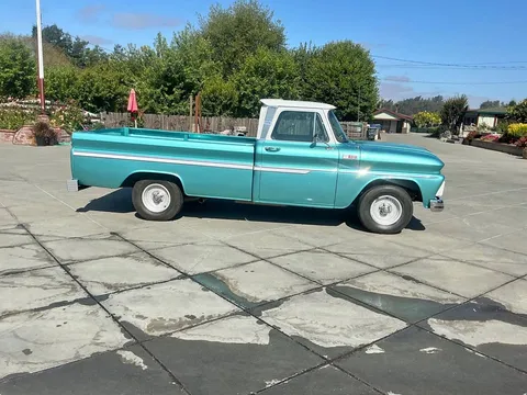 1965 Chevrolet C10 custom cab fleetside long bed