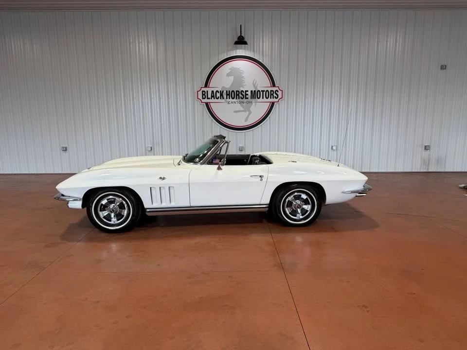 1965 Chevrolet Corvette C2 - Image 2 of 20