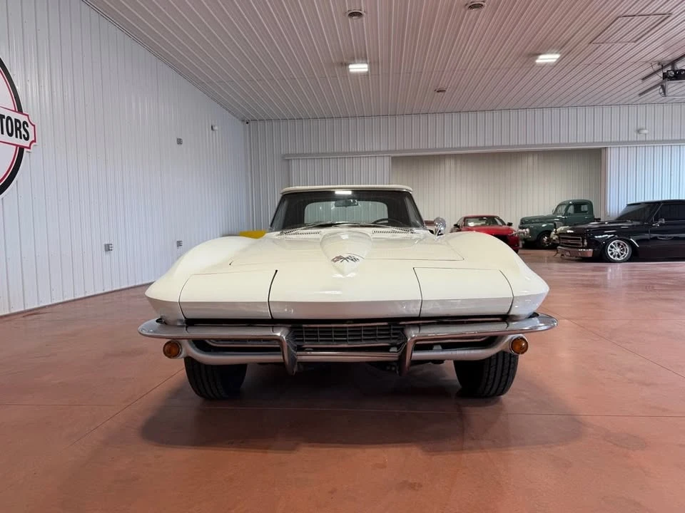 1965 Chevrolet Corvette C2 - Image 7 of 20