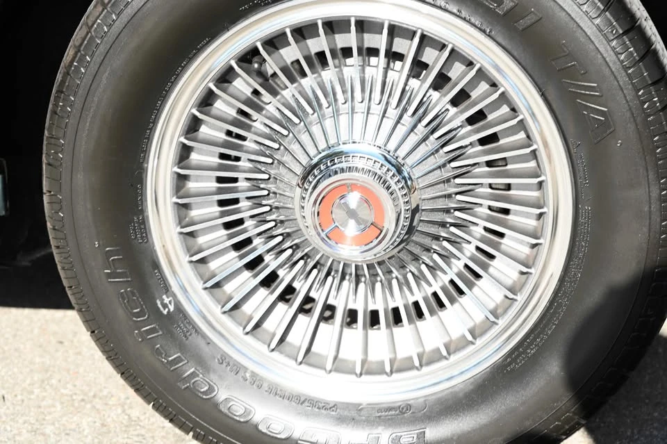 1965 Chevrolet Corvette C2 - Image 9 of 18