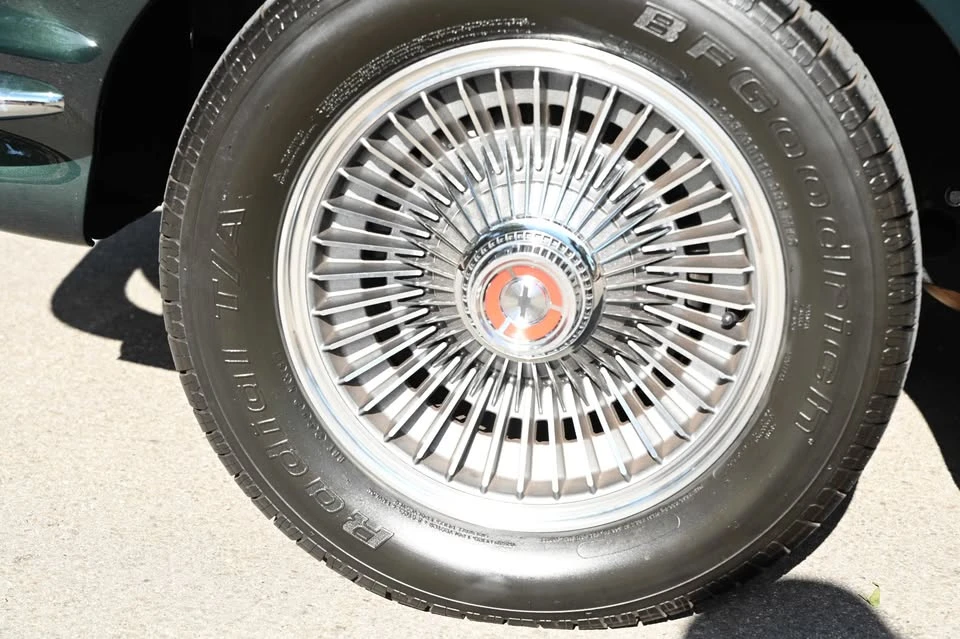 1965 Chevrolet Corvette C2 - Image 8 of 18
