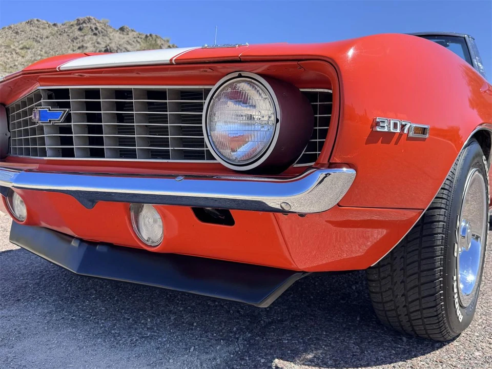 1965 Chevrolet Camaro - Image 16 of 31