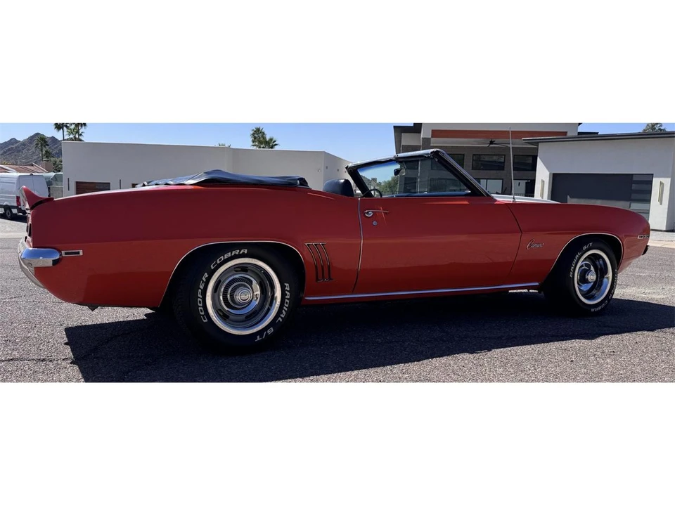 1965 Chevrolet Camaro - Image 8 of 31
