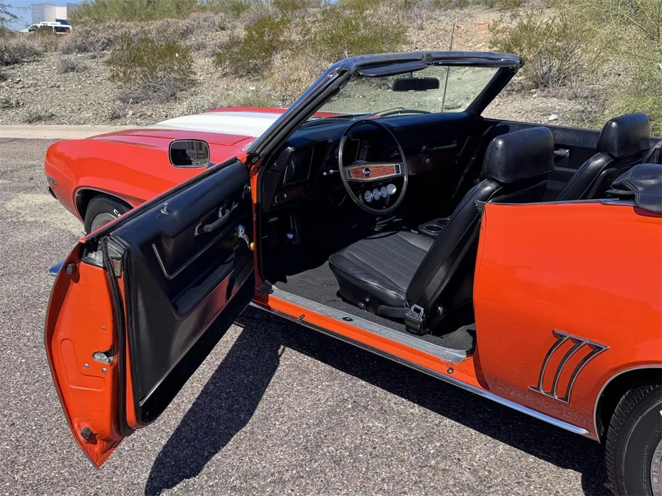 1965 Chevrolet Camaro - Image 29 of 31