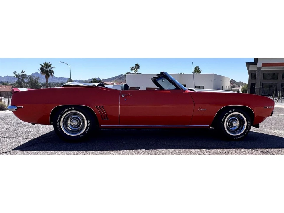 1965 Chevrolet Camaro - Image 9 of 31